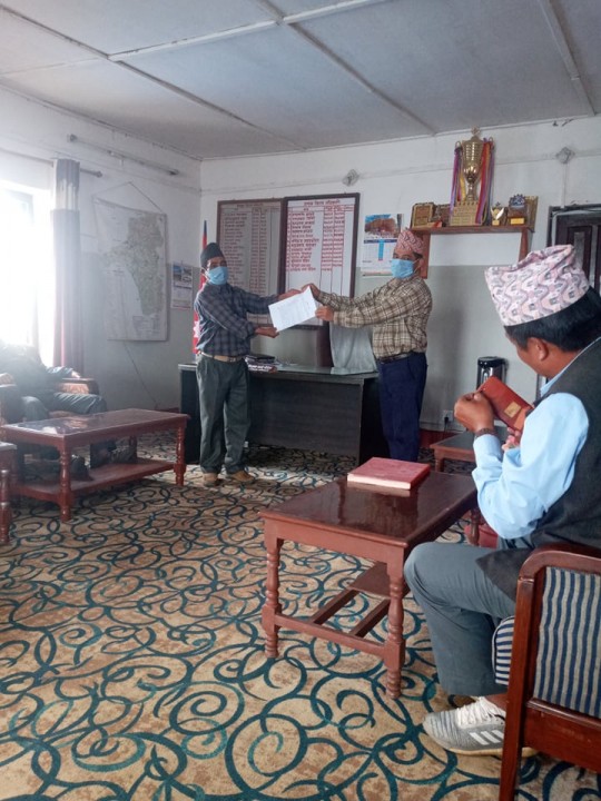 सुरक्षाभत्ता कटौती गर्ने निर्णय विरुद्ध अपांग खोटाङको विरोध