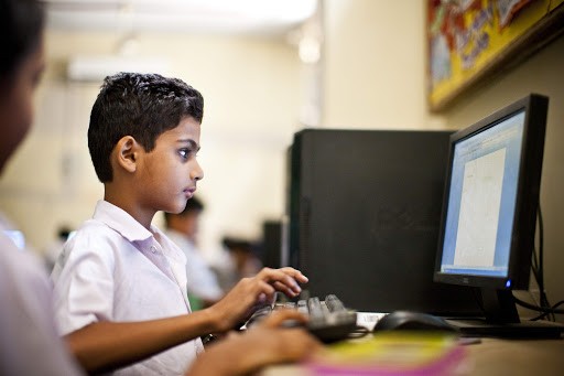 सरकारले भोली असार १ गतेदेखि रेडियो र टिभीबाट पढाउन सुरु गर्दै (तालिकासहित)