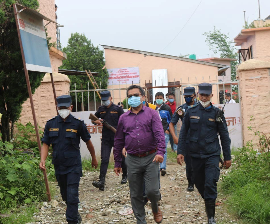 सिँचाई डिभिजन खोटाङका प्रमुख श्रेष्ठ  बिरुद्ध भ्रष्टाचार सम्वन्धी आरोप–पत्र दायर
