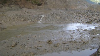 सोलुखुम्बुको चोकर्मा हिमताल फुटेपछि सोलु खोलामा बाढी