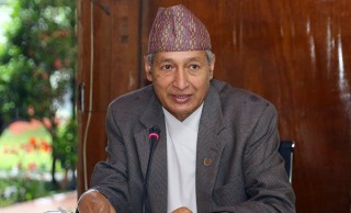 अर्थमन्त्री खतिवडाले दिए राजीनामा
