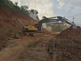 समयमै काम सम्पन्न नगर्ने निर्माण व्यवसायीलाई प्रकृया शुरु