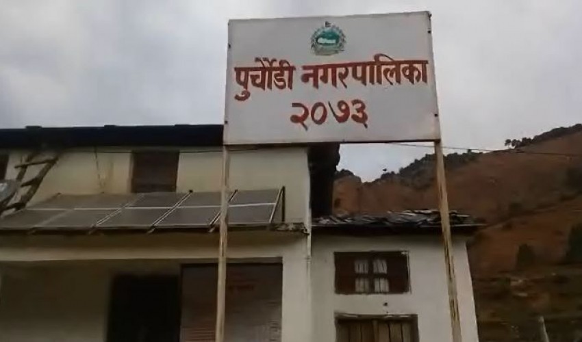संक्रमितको मृत्यु भएपछि बैतडीको पुर्चौडी नगरपालिका अनिश्चितकालका लागि सिल