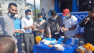 दिक्तेलमा कुलप्याड मोबाईलको डिलर