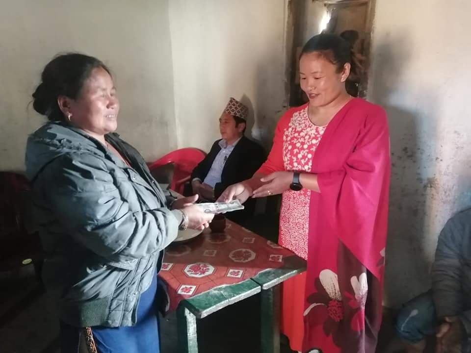 अटो दुर्घटनाका घाईतेलाई उपमेयरको मल्हम