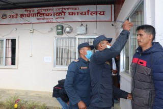 गाउँपालिकामा प्रहरी हुने रहर (फोटो फिचर)