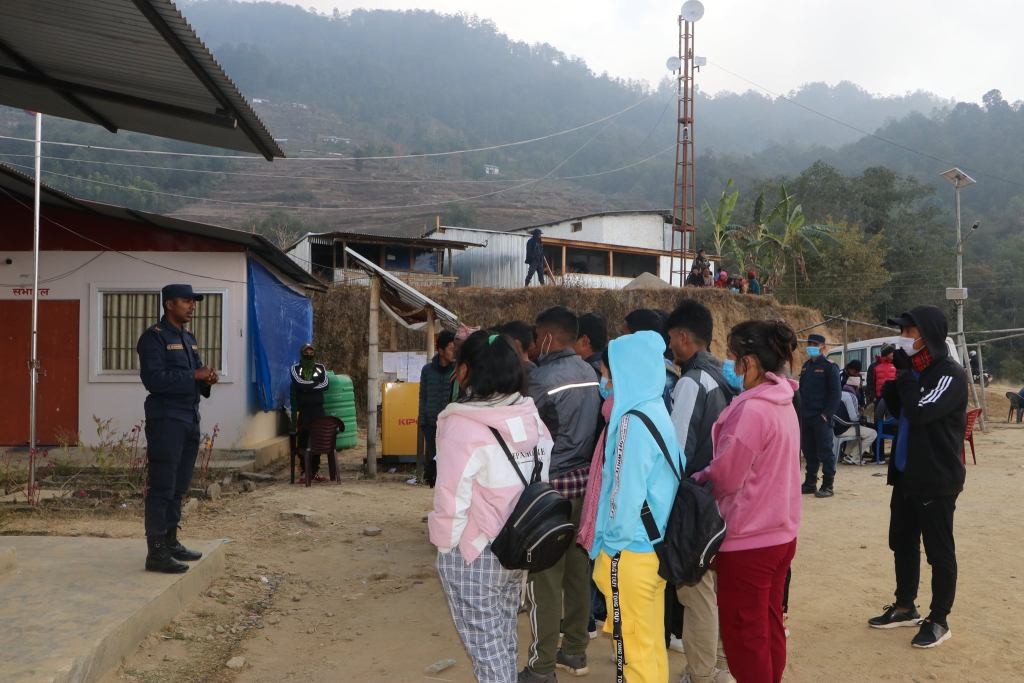 selection of police at diprung2.jpg