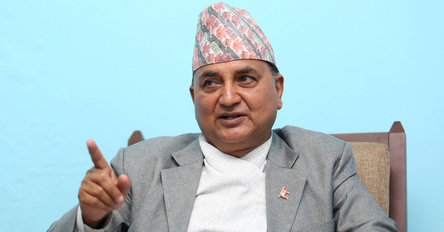 नुवाकोटमा नेकपाका दुई समूहबीच झडप, उपप्रधानमन्त्री पोखरेलको गाडी तोडफोड