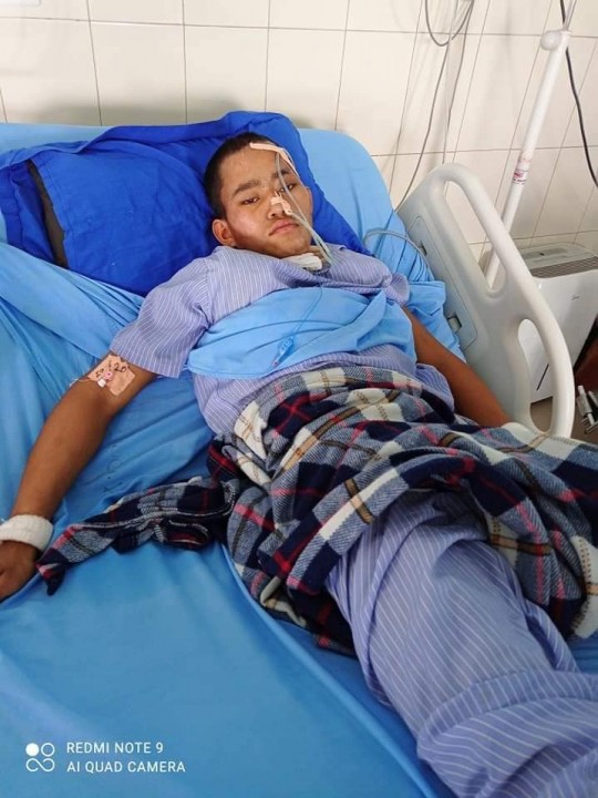 भीरबाट लडेर गम्भीर घाईते भएका बिजयको उपचारका लागि ५४ हजार जुटाइए