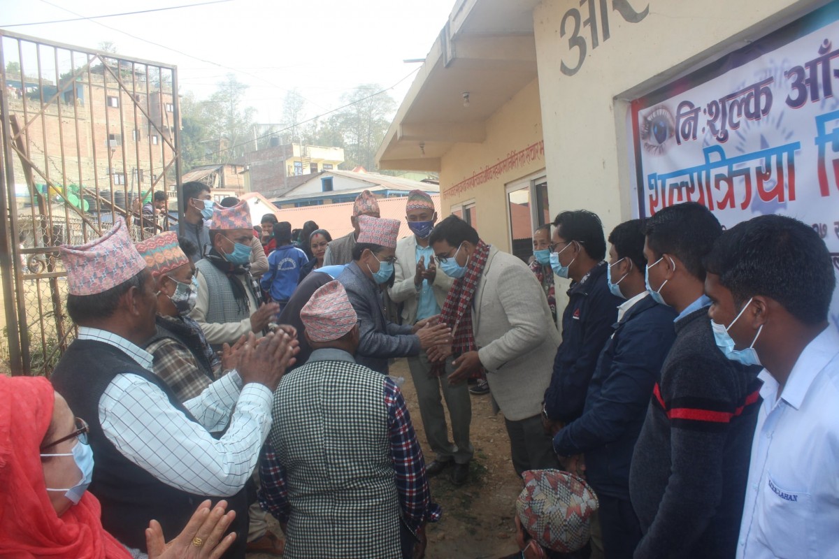 दिक्तेलमा निःशुल्क आँखा जाँच तथा शल्यक्रीय शिबिर