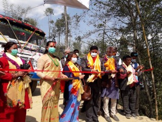 दिक्तेल र बुईपा जोड्ने दोश्रो तथा छोटो सडकमा बस सेवा सुरु