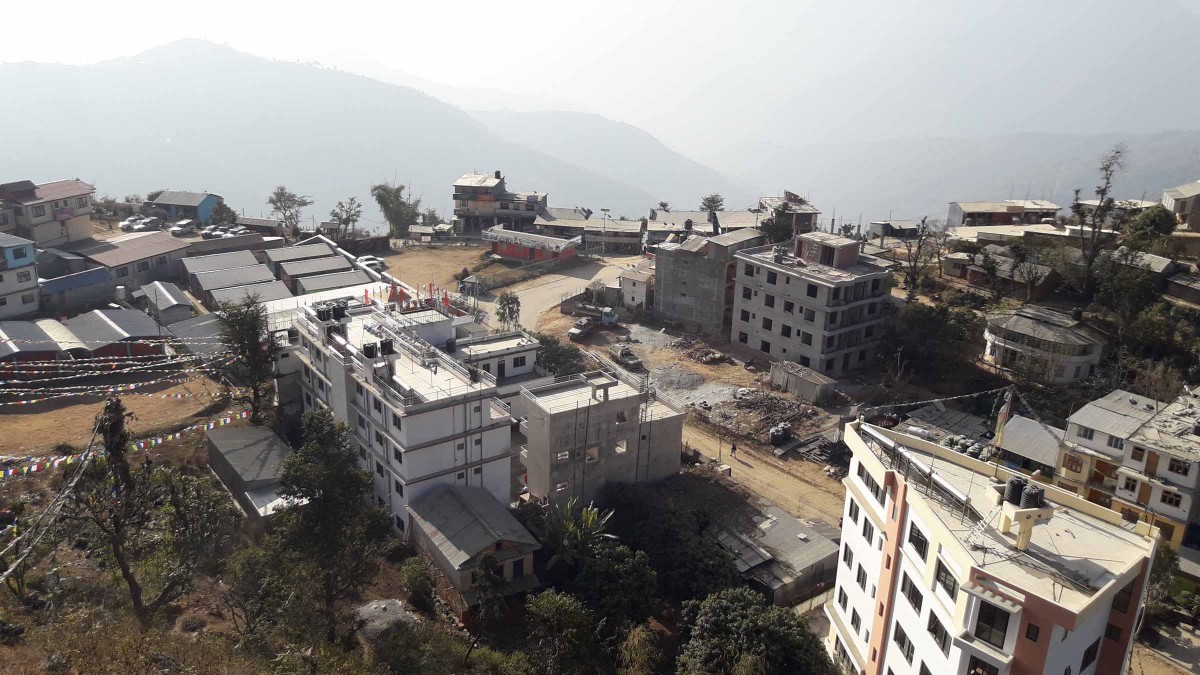 कोरोना महामारीका कारण फेरी सुस्ताए हलेसीका होटल