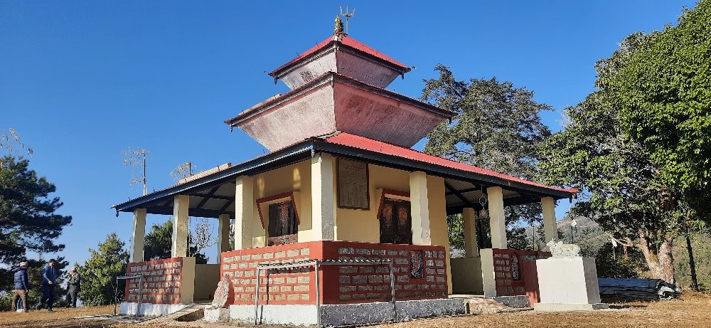 शंखेश्वर शिवालयलाई पर्यटकीय स्थलको रुपमा विकास गर्दै खोटेहाङ