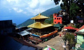 चार महिनापछि खुल्यो गोरखाको मनकामना मन्दिर