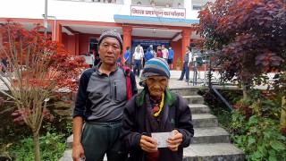 कान्छीमाले ८० बर्षमा नागरिकता पाइन्