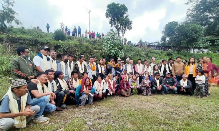 दिप्सुङका विभिन्न पार्टीका ६२ जना जसपामा प्रवेश