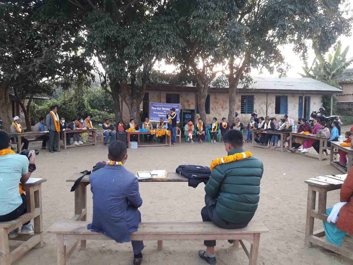 workshop for teacher by icn at chyasmitar photo_khotang.jpg