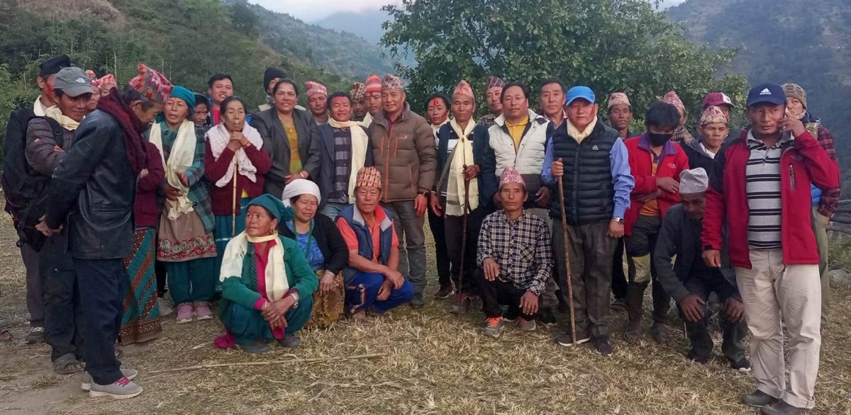 कांग्रेसबाट निर्वाचित वडा सदस्य एमाले प्रवेश