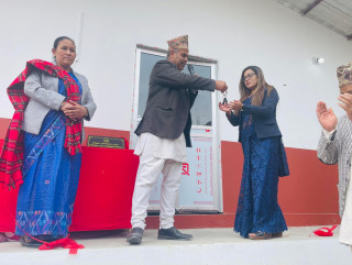ऐसेलुखर्कका अध्यक्ष र उपाध्यक्षले गाडी फिर्ता गरे