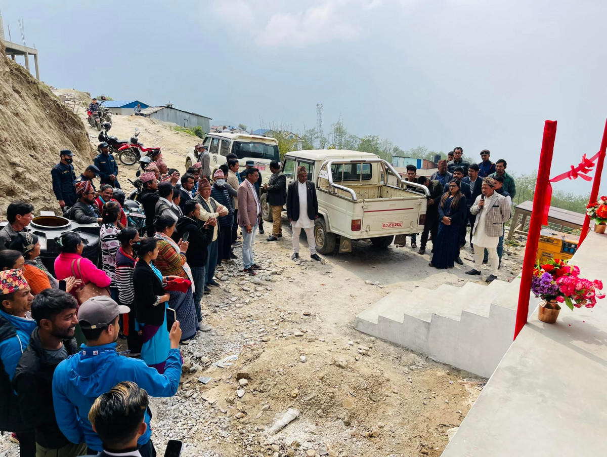 vehical returned at aiselukharka photo_khotang2.jpg