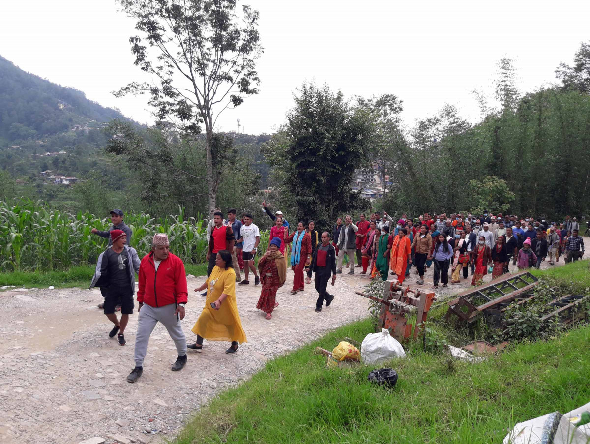 rally for maniram_khotang3.jpg