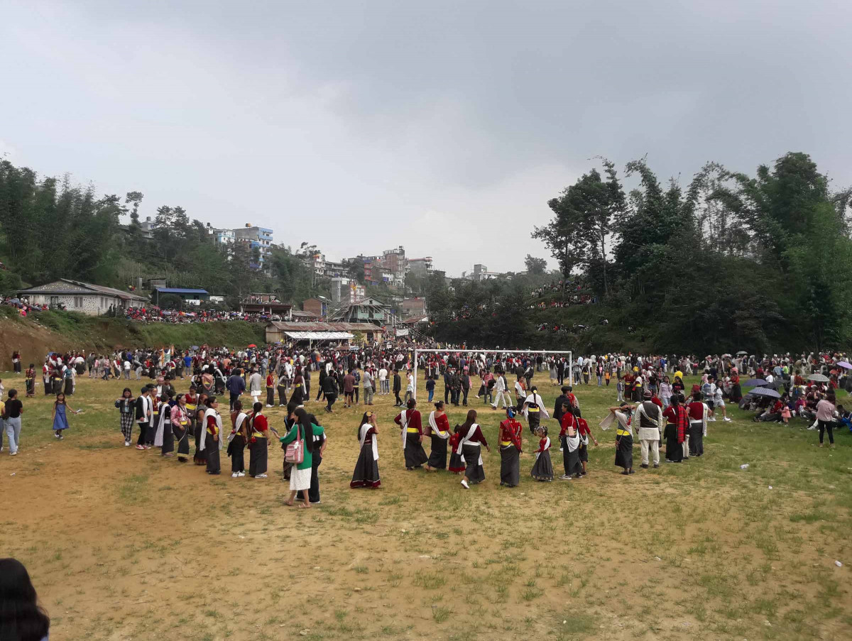 दिक्तेलमा साकेला सिली प्रदर्शन, उभौली साकेलाको बिदाइ