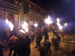 महंगी बृद्धिको बिरोधमा खोटाङमा राँके जुलुस प्रदर्शन