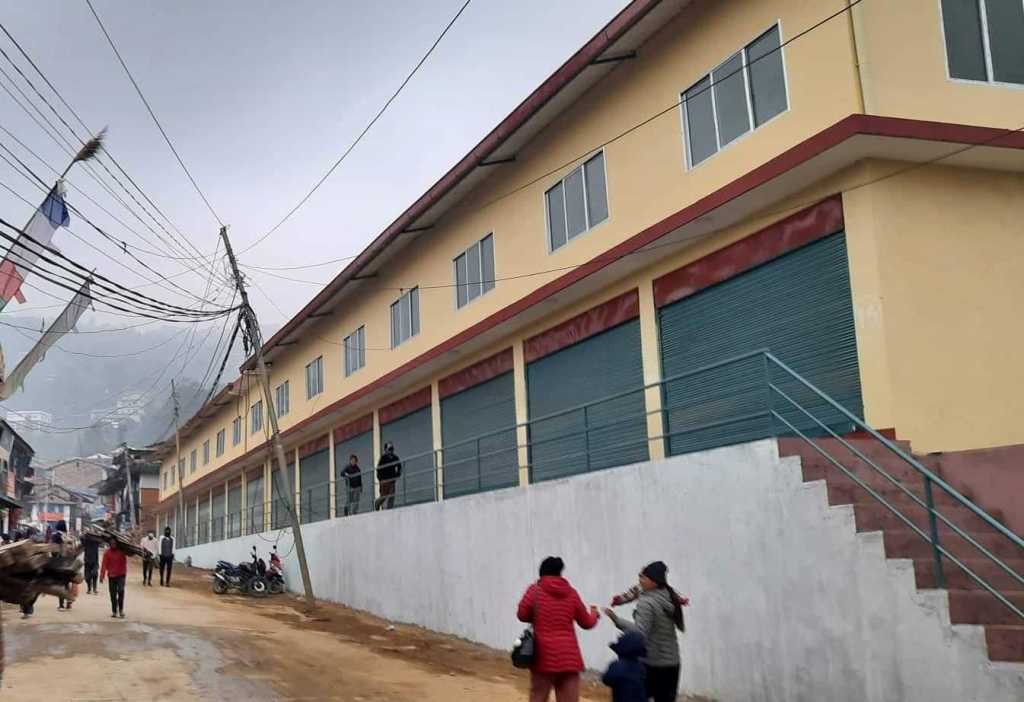 अनुमति नलिइ बाल मन्दिरको जग्गामा सपिङ कम्प्लेक्स तथा चिल्ड्रेनपार्क