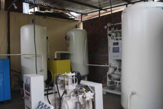 दुई महिनामै बिग्रियो जिल्ला अस्पताल खोटाङको अक्सिजन प्लान्टको उपकरण