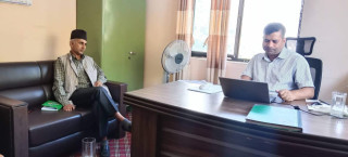दिक्तेल–साप्सुखोला सडक स्तरोन्नतीमा चरम ढिलासुस्ती, मेयर भट्टराई गए डेलीगेसन