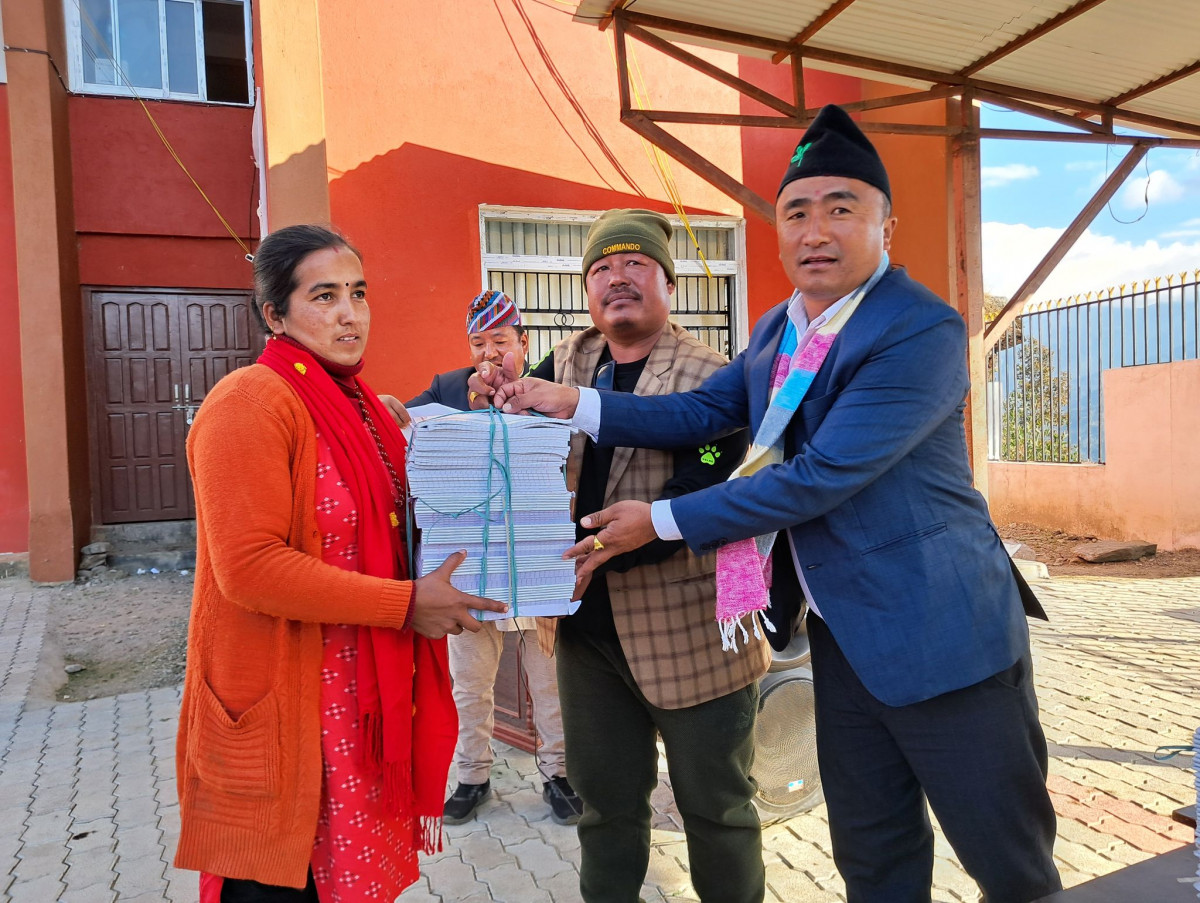 केपिलासगढीमा विद्यार्थीको होमवर्क जाँच कार्यक्रम लागू