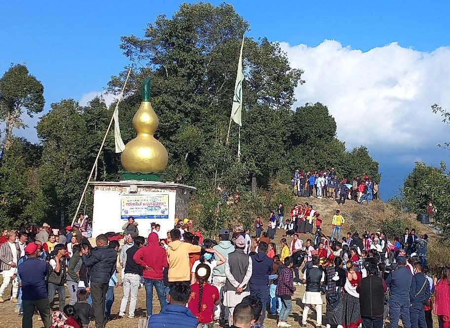 साकेला उधौली मनाउँदै किरात समुदाय