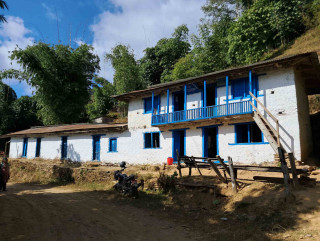 ‘न भवन न दरबन्दी’