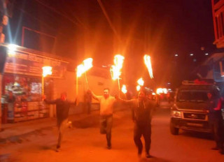 ‘कोशी’ प्रदेशको पुःन नामाकरणको मागमा खोटाङमा राँके जुलुस