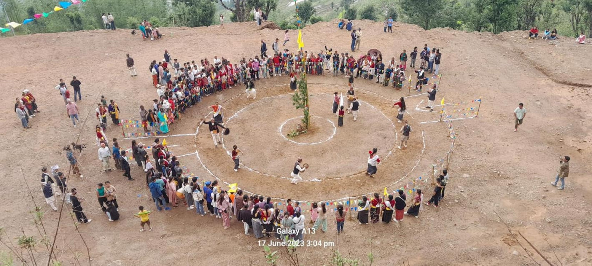 बाम्राङमा साकेला सिली प्रदर्शन