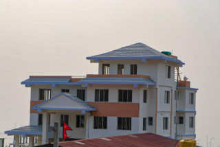 दिप्रुङमा कार्यालय सहयोगीका लागि तीन गुणा बढीको आवेदन