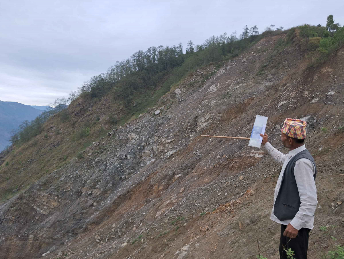 ‘वासिराङ’ पहिरोले उजाडिदै गाँउ