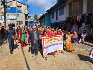 लोक दोहोरी गाउँदै ज्येष्ठ नागरिक दिवस मनाइए