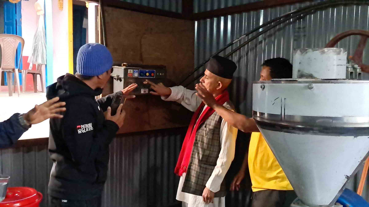 सोल्मामा तोरी पेल्ने मिल सञ्चालन