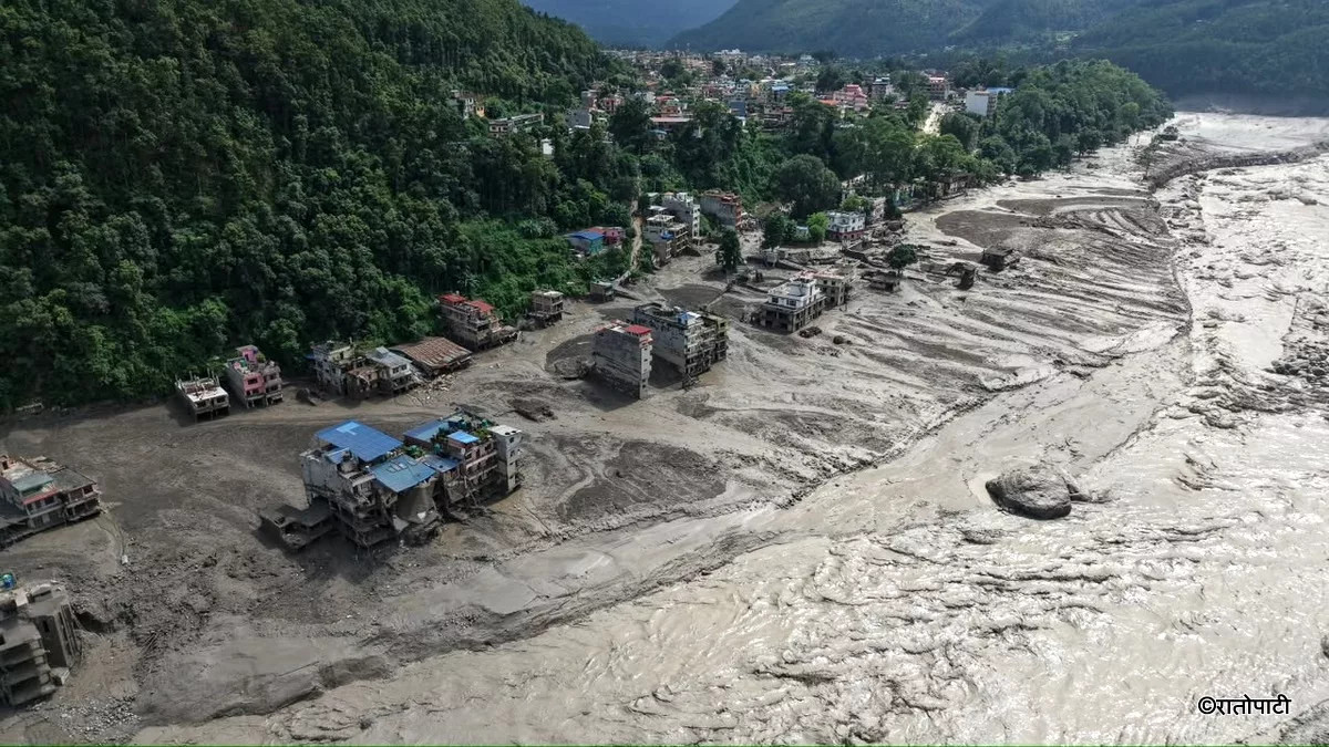 भोटेकोशी बाढीमा खोटाङका सेनाका लेसनायकसहित आठ जना सम्पर्कविहीन